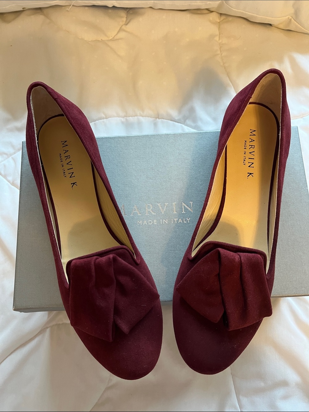 NIB Marvin K Made in Italy Burgundy Bow Suede Pumps 10